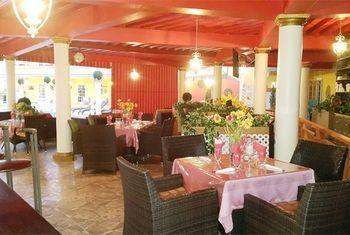Clifton Hill Manor Hotel Bakhen Bagian luar foto